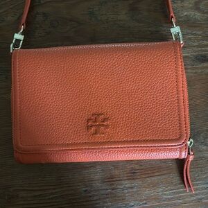 Tory Burch Brilliant Orange Thea Pebbled Leather Crossbody Clutch Bag